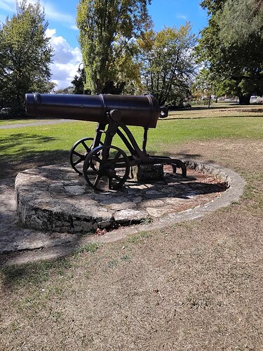 RussianGun1000px